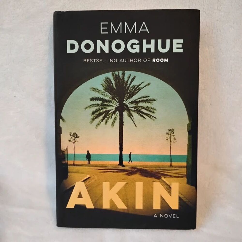 Akin by Emma Donoghue hardcover